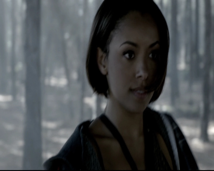 VampireDiariesWorld-dot-nl_6x15LetHerGo1618.jpg