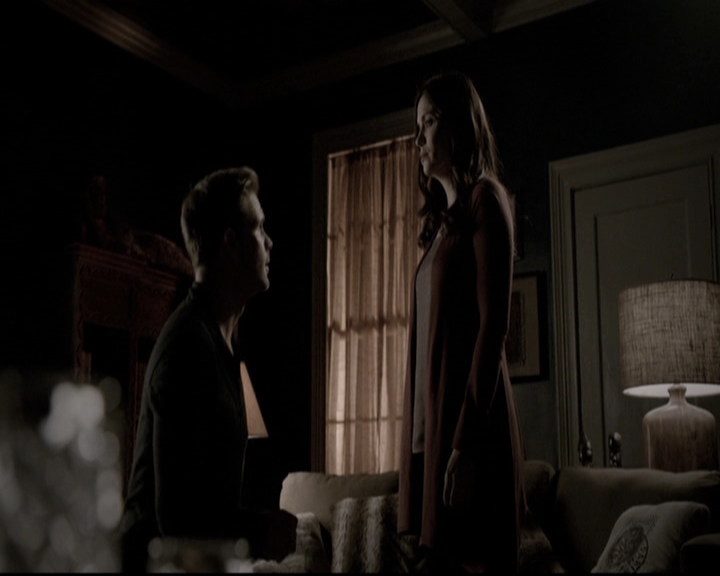 VampireDiariesWorld-dot-nl_6x15LetHerGo1814.jpg