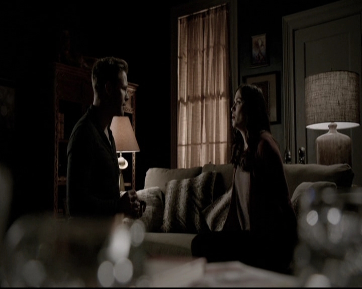 VampireDiariesWorld-dot-nl_6x15LetHerGo1827.jpg