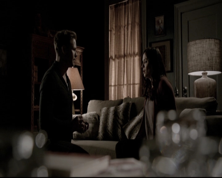 VampireDiariesWorld-dot-nl_6x15LetHerGo1829.jpg