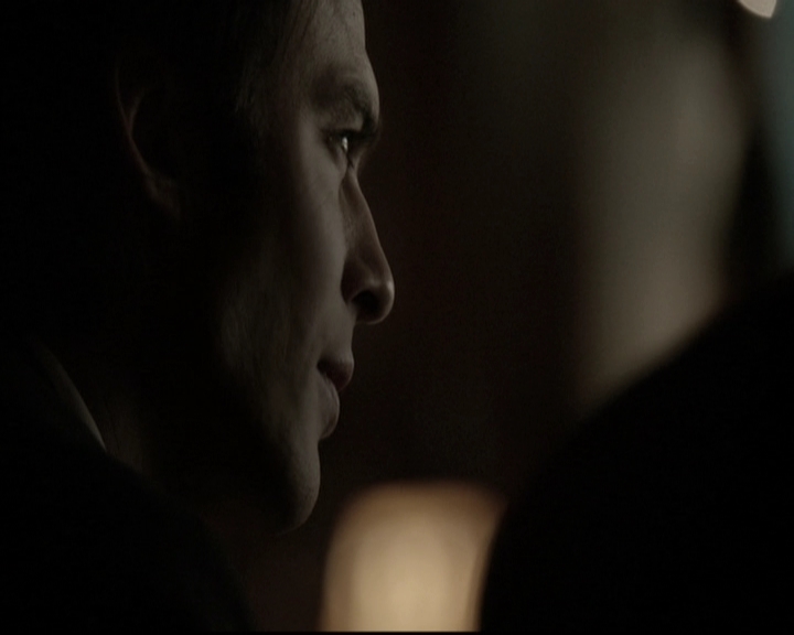 VampireDiariesWorld-dot-nl_6x15LetHerGo1857.jpg