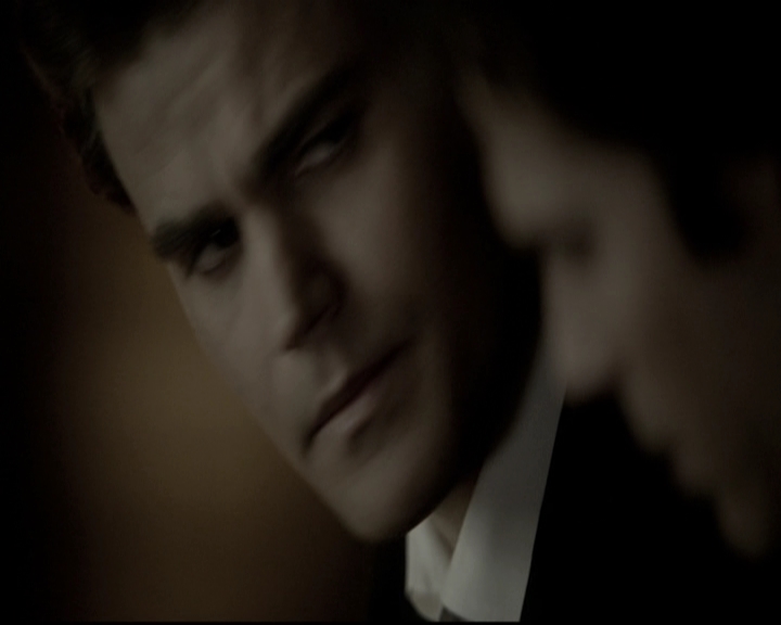 VampireDiariesWorld-dot-nl_6x15LetHerGo1865.jpg