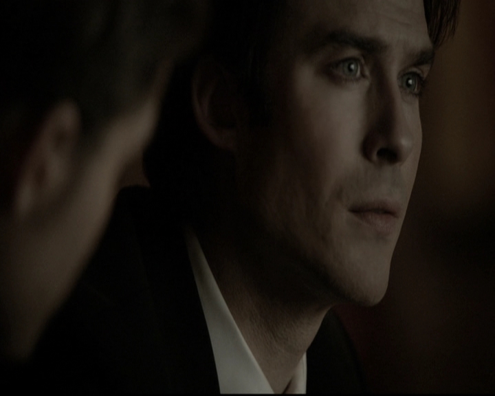 VampireDiariesWorld-dot-nl_6x15LetHerGo1879.jpg