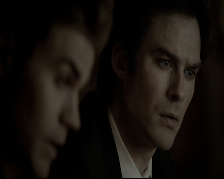 VampireDiariesWorld-dot-nl_6x15LetHerGo1891.jpg