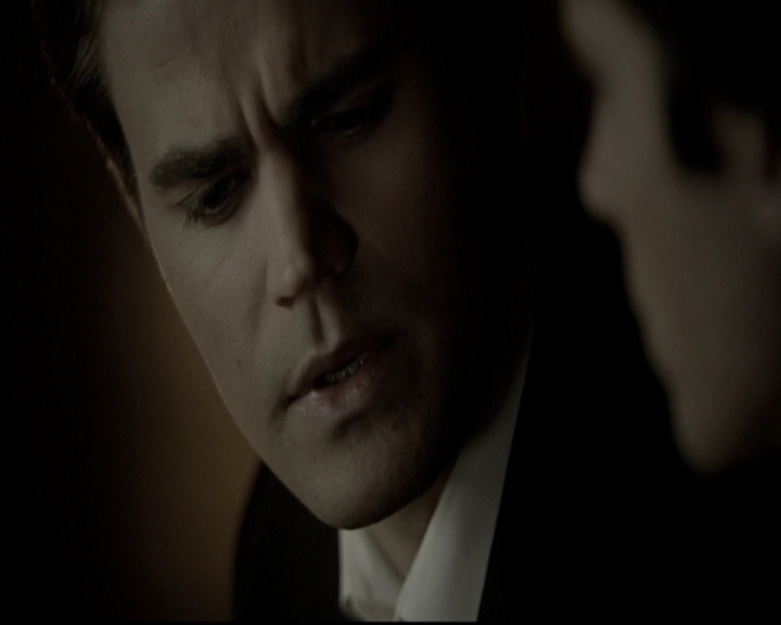 VampireDiariesWorld-dot-nl_6x15LetHerGo1902.jpg