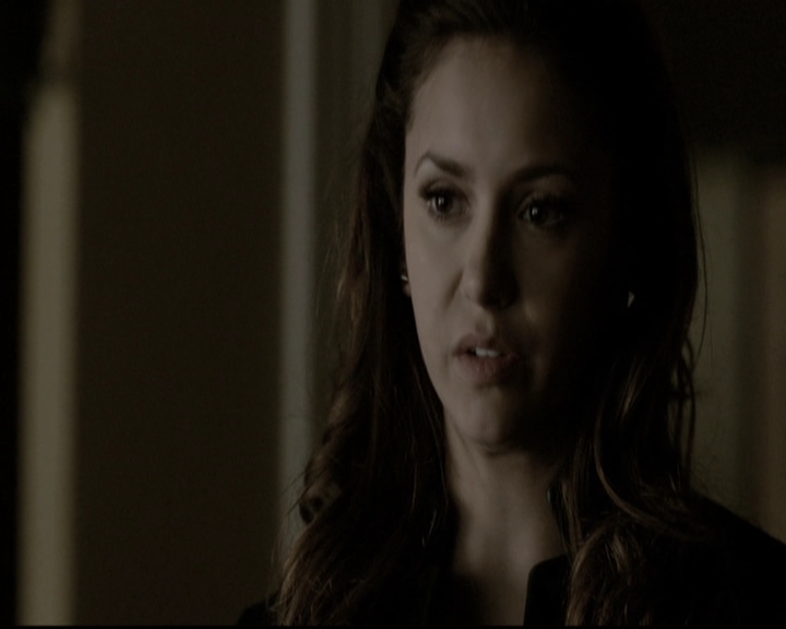 VampireDiariesWorld-dot-nl_6x15LetHerGo2035.jpg