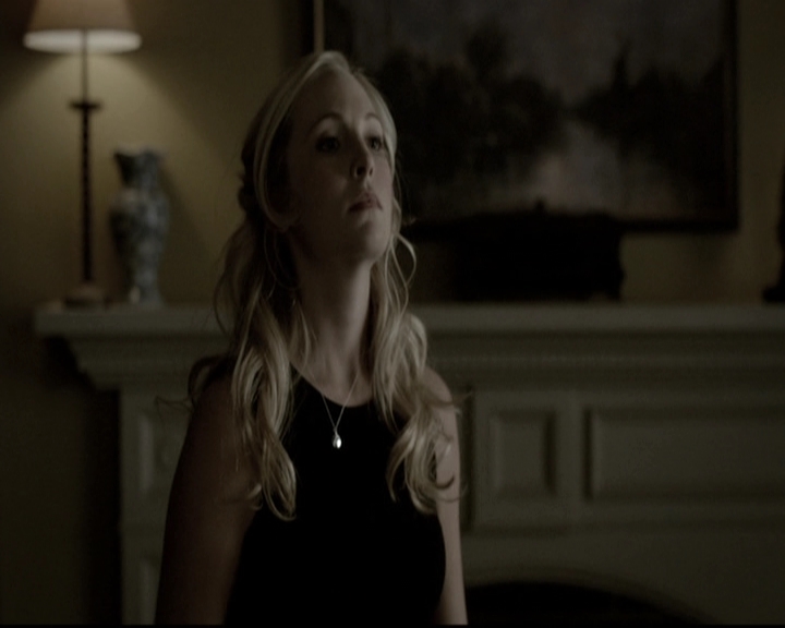 VampireDiariesWorld-dot-nl_6x15LetHerGo2039.jpg