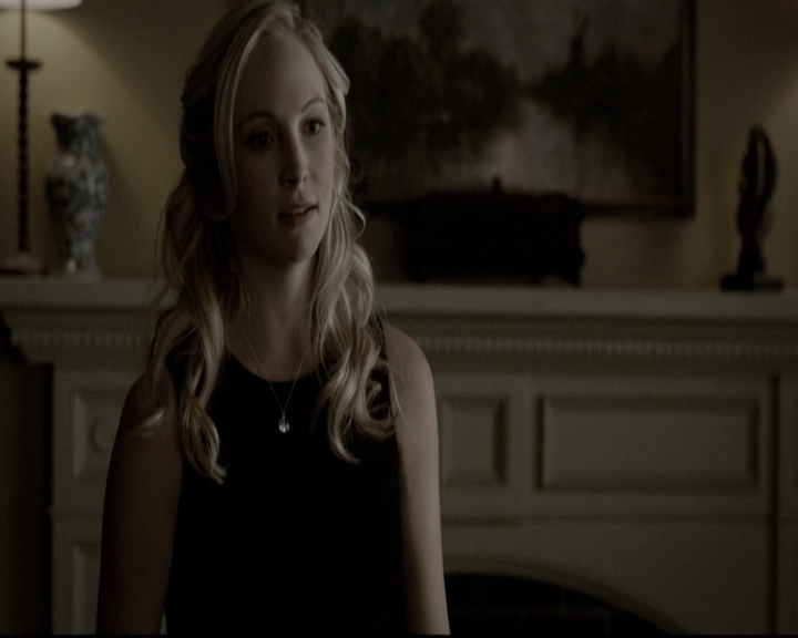 VampireDiariesWorld-dot-nl_6x15LetHerGo2045.jpg