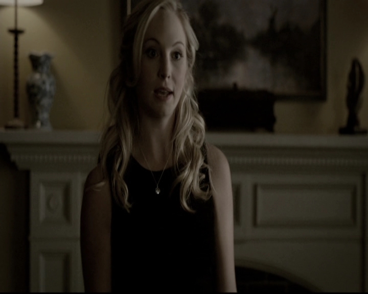 VampireDiariesWorld-dot-nl_6x15LetHerGo2050.jpg