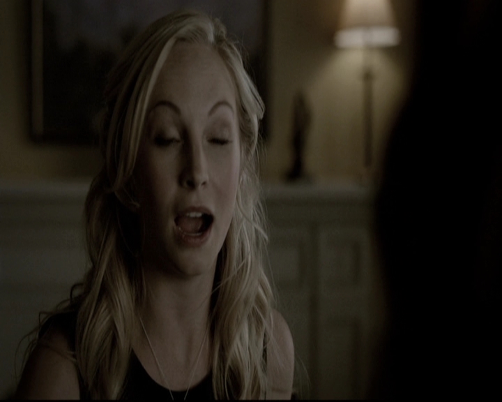 VampireDiariesWorld-dot-nl_6x15LetHerGo2073.jpg