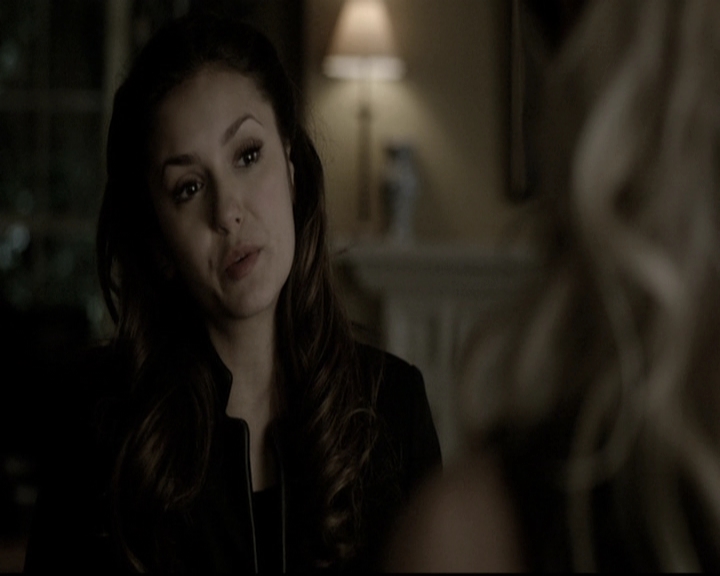 VampireDiariesWorld-dot-nl_6x15LetHerGo2128.jpg