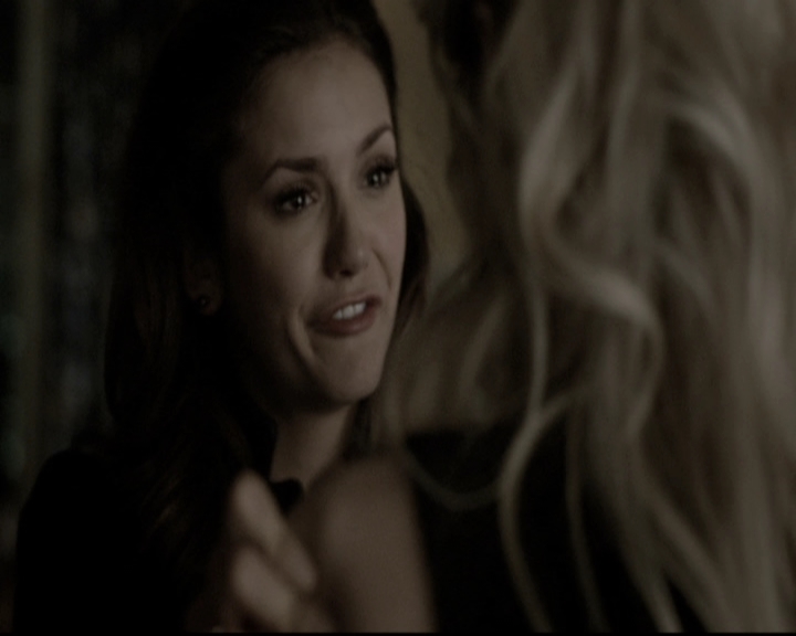 VampireDiariesWorld-dot-nl_6x15LetHerGo2165.jpg