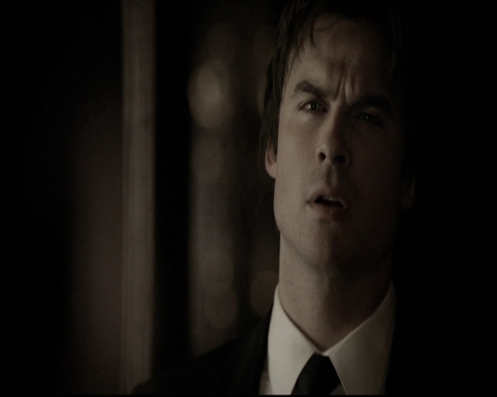 VampireDiariesWorld-dot-nl_6x15LetHerGo2211.jpg