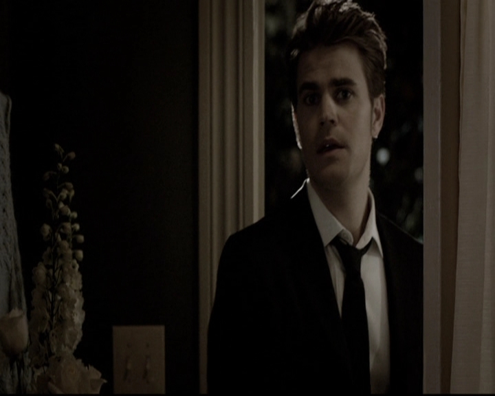 VampireDiariesWorld-dot-nl_6x15LetHerGo2238.jpg