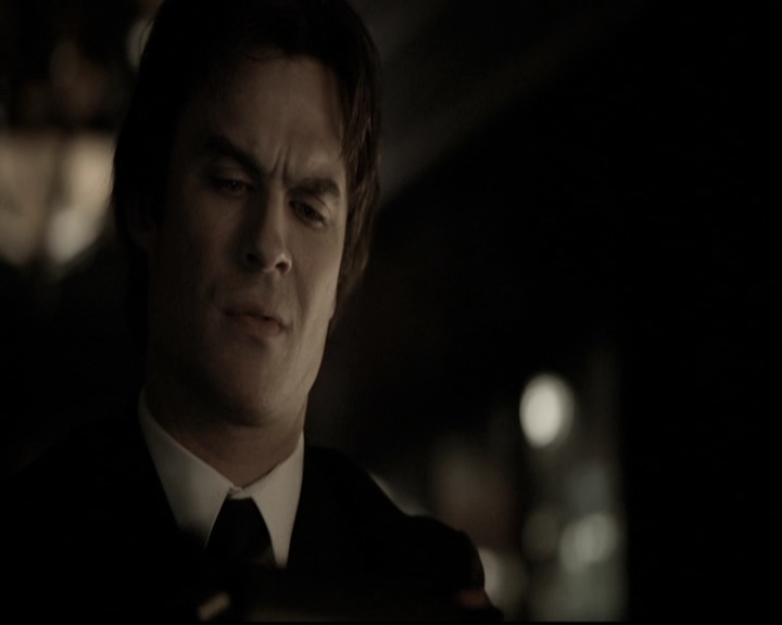 VampireDiariesWorld-dot-nl_6x15LetHerGo2274.jpg