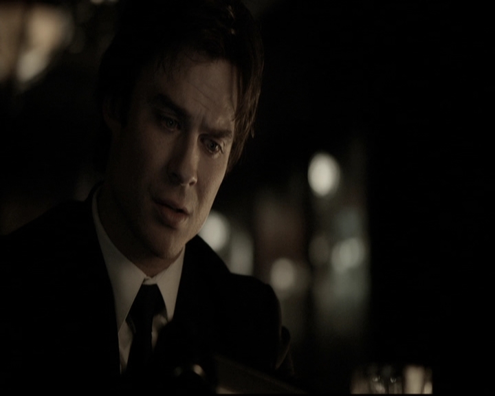 VampireDiariesWorld-dot-nl_6x15LetHerGo2285.jpg