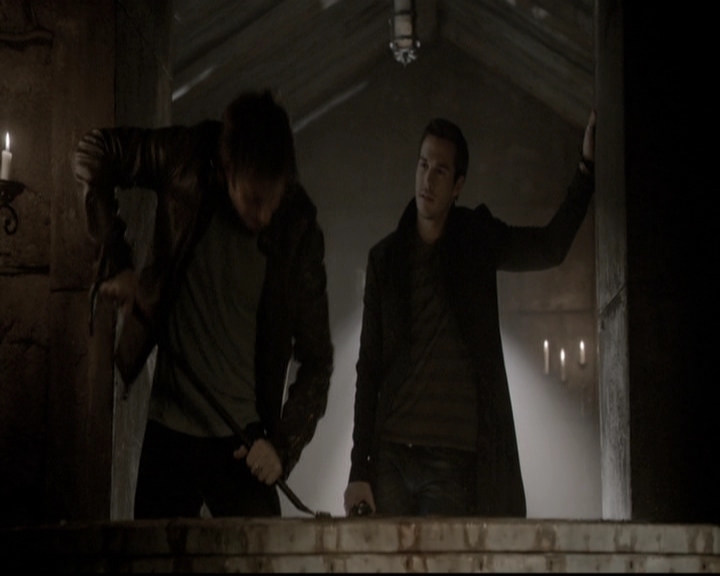 VampireDiariesWorld-dot-nl_6x16TheDownwardSpiral0241.jpg