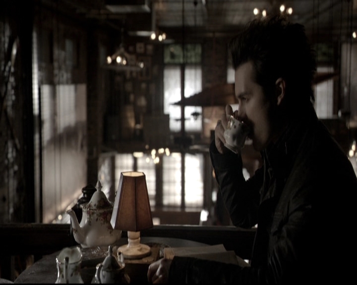 VampireDiariesWorld-dot-nl_6x16TheDownwardSpiral0286.jpg