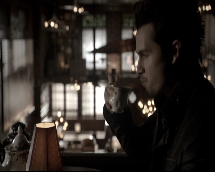 VampireDiariesWorld-dot-nl_6x16TheDownwardSpiral0289.jpg