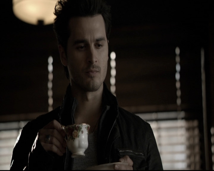 VampireDiariesWorld-dot-nl_6x16TheDownwardSpiral0314.jpg