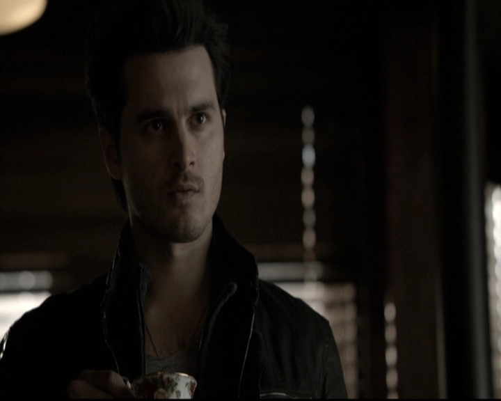 VampireDiariesWorld-dot-nl_6x16TheDownwardSpiral0319.jpg