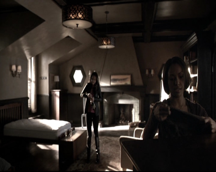 VampireDiariesWorld-dot-nl_6x16TheDownwardSpiral0341.jpg