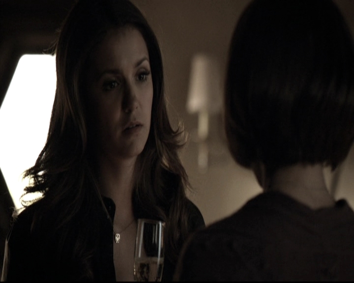 VampireDiariesWorld-dot-nl_6x16TheDownwardSpiral0359.jpg