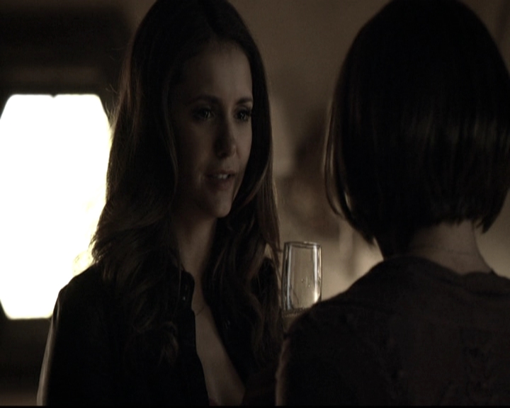 VampireDiariesWorld-dot-nl_6x16TheDownwardSpiral0366.jpg