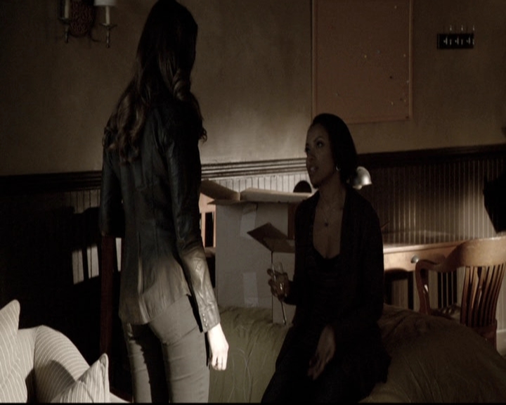 VampireDiariesWorld-dot-nl_6x16TheDownwardSpiral0389.jpg