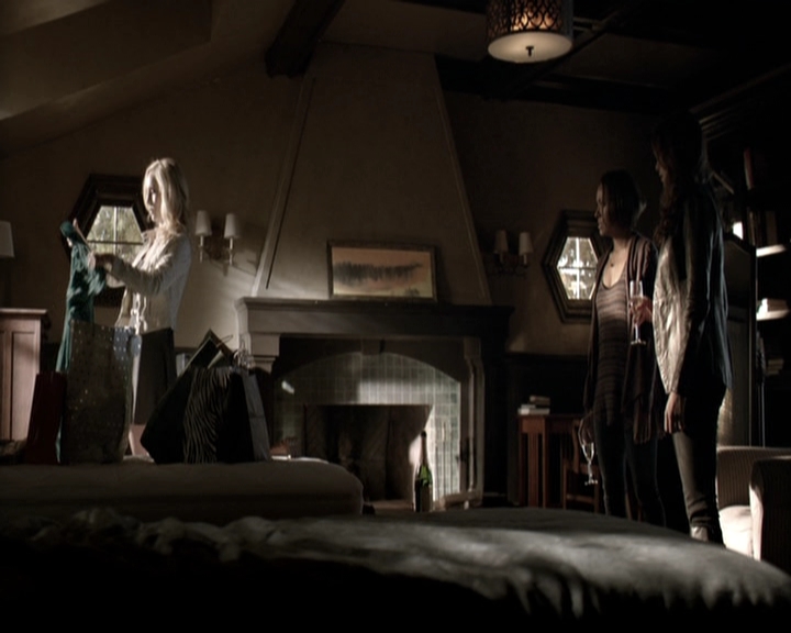 VampireDiariesWorld-dot-nl_6x16TheDownwardSpiral0439.jpg