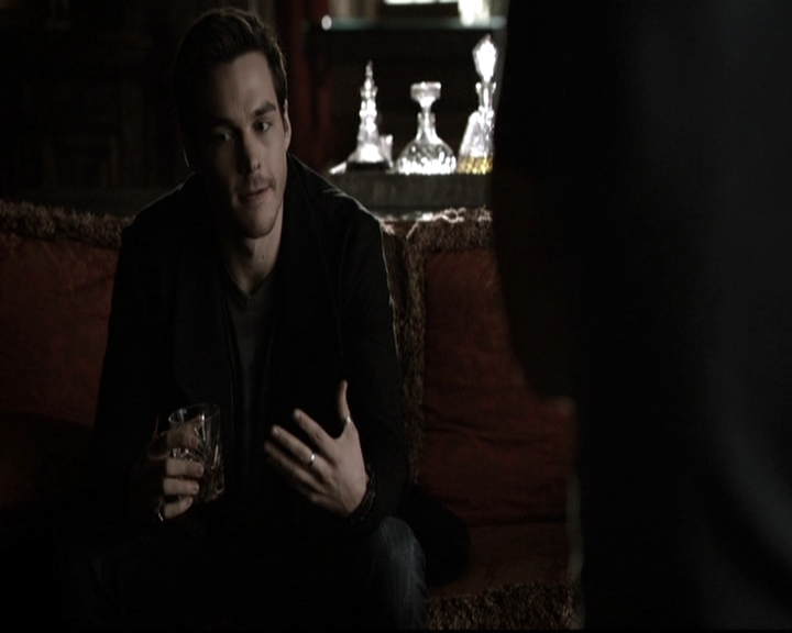 VampireDiariesWorld-dot-nl_6x16TheDownwardSpiral0657.jpg