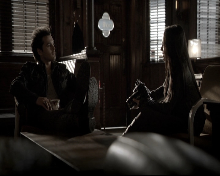 VampireDiariesWorld-dot-nl_6x16TheDownwardSpiral0676.jpg