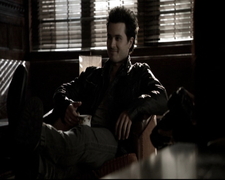 VampireDiariesWorld-dot-nl_6x16TheDownwardSpiral0688.jpg