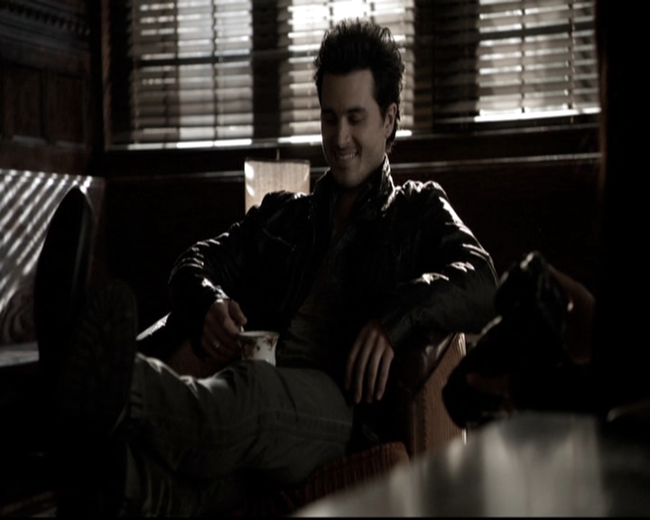 VampireDiariesWorld-dot-nl_6x16TheDownwardSpiral0689.jpg