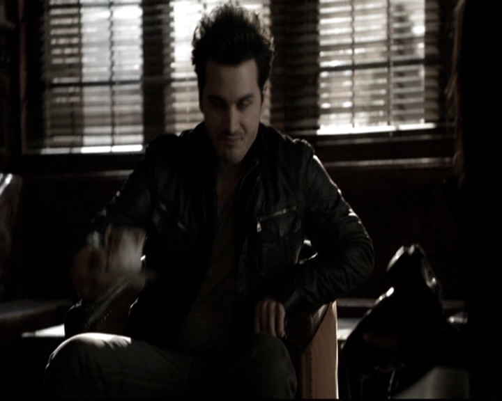 VampireDiariesWorld-dot-nl_6x16TheDownwardSpiral0701.jpg