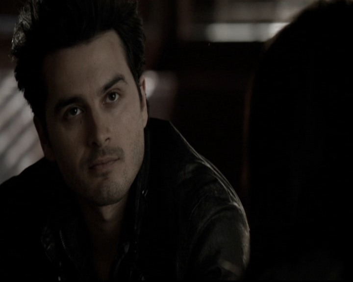 VampireDiariesWorld-dot-nl_6x16TheDownwardSpiral0720.jpg