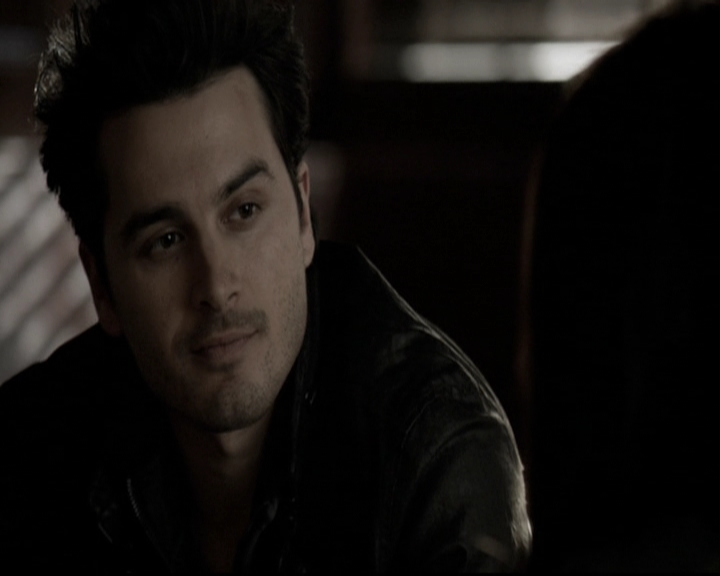 VampireDiariesWorld-dot-nl_6x16TheDownwardSpiral0722.jpg