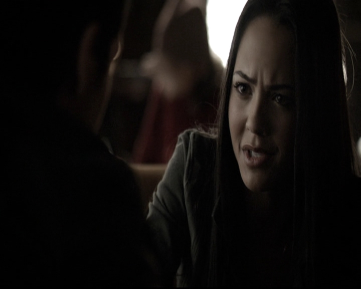 VampireDiariesWorld-dot-nl_6x16TheDownwardSpiral0726.jpg