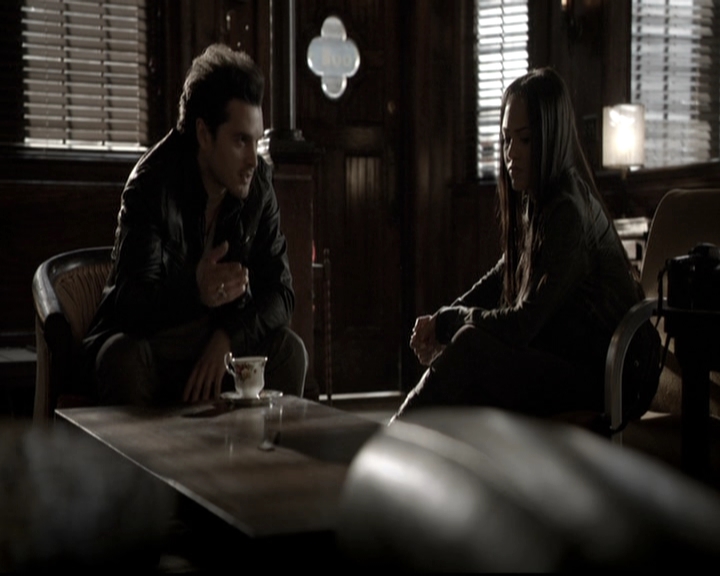 VampireDiariesWorld-dot-nl_6x16TheDownwardSpiral0738.jpg