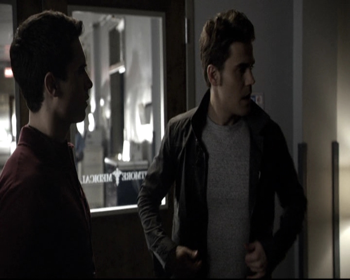 VampireDiariesWorld-dot-nl_6x16TheDownwardSpiral0812.jpg