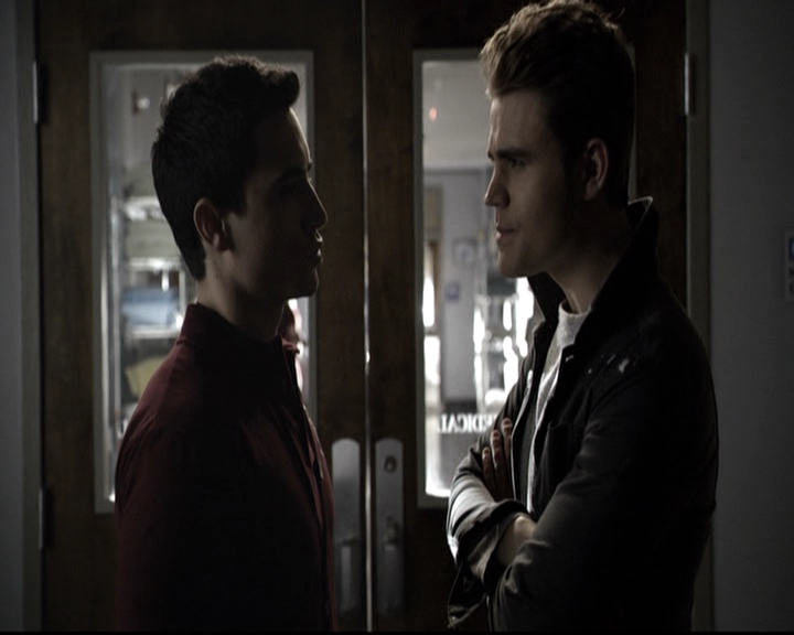 VampireDiariesWorld-dot-nl_6x16TheDownwardSpiral0820.jpg