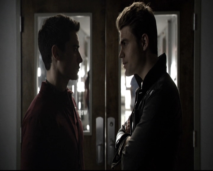 VampireDiariesWorld-dot-nl_6x16TheDownwardSpiral0825.jpg