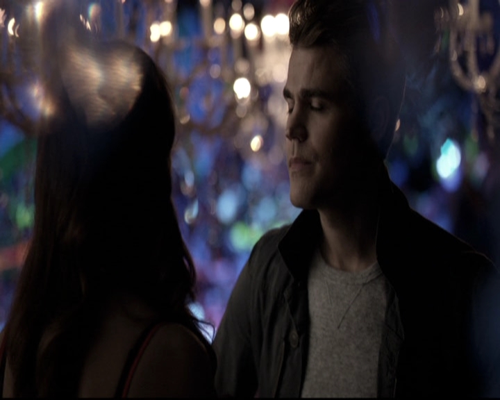 VampireDiariesWorld-dot-nl_6x16TheDownwardSpiral1037.jpg