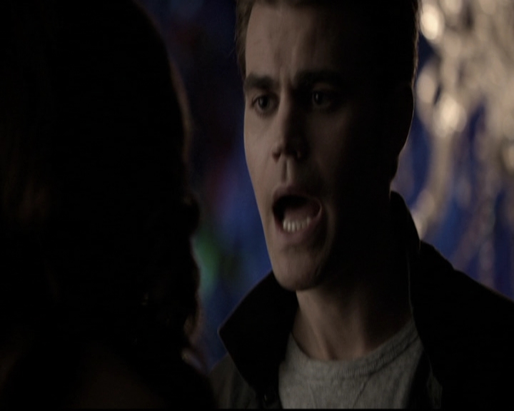 VampireDiariesWorld-dot-nl_6x16TheDownwardSpiral1050.jpg