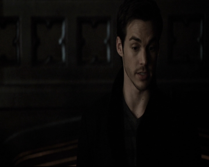 VampireDiariesWorld-dot-nl_6x16TheDownwardSpiral1218.jpg