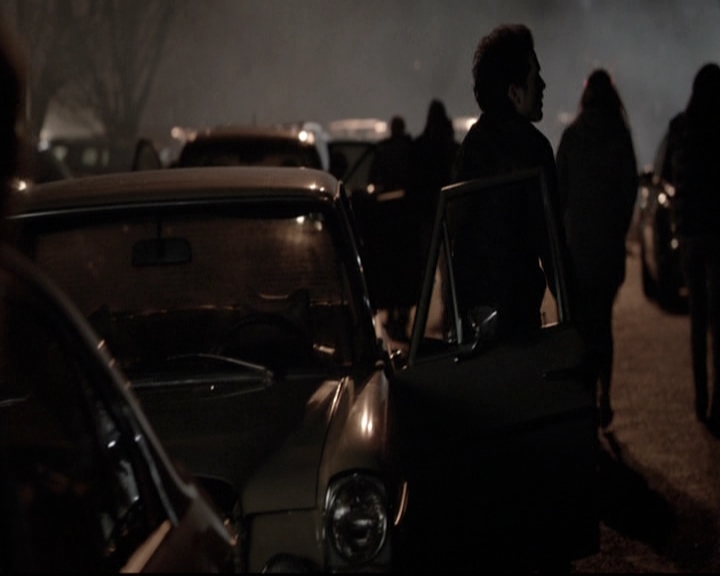 VampireDiariesWorld-dot-nl_6x16TheDownwardSpiral1394.jpg