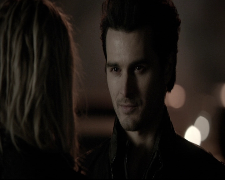 VampireDiariesWorld-dot-nl_6x16TheDownwardSpiral1428.jpg