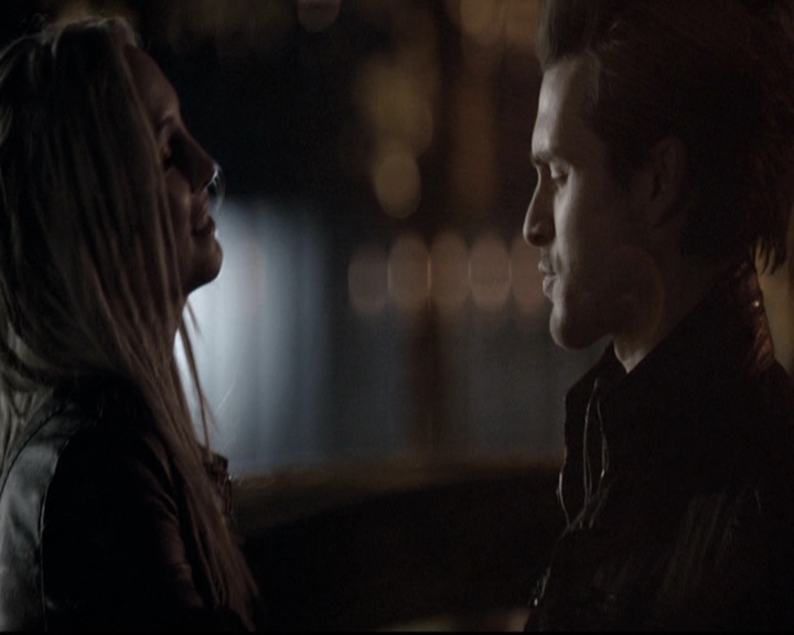 VampireDiariesWorld-dot-nl_6x16TheDownwardSpiral1433.jpg