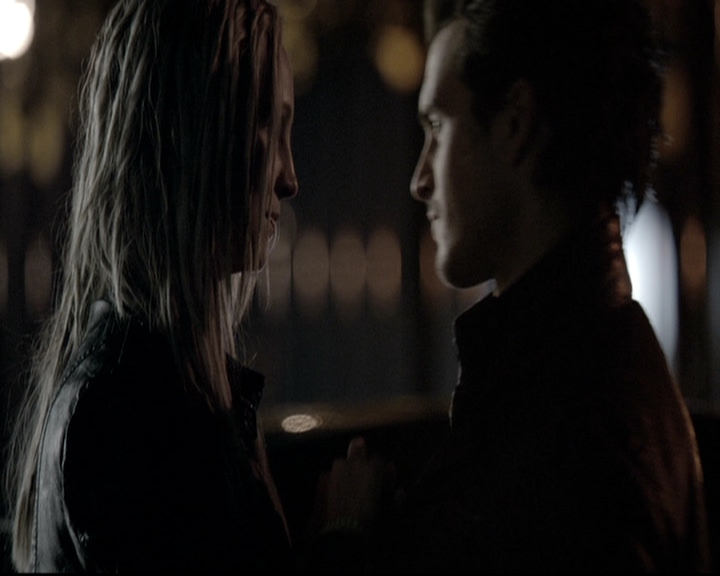 VampireDiariesWorld-dot-nl_6x16TheDownwardSpiral1445.jpg