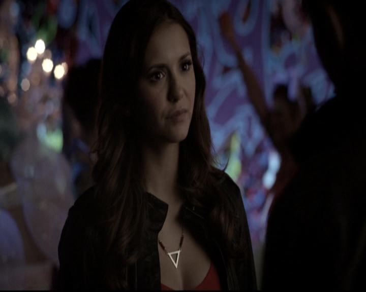 VampireDiariesWorld-dot-nl_6x16TheDownwardSpiral1555.jpg